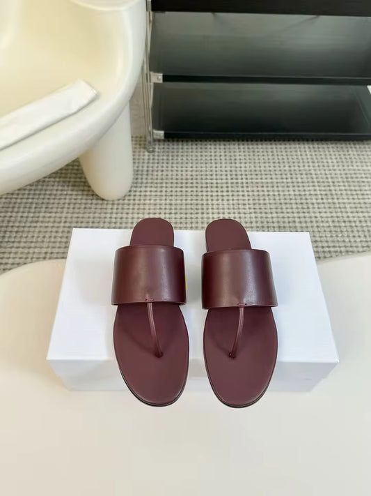 Leather Flat Thong Sandals